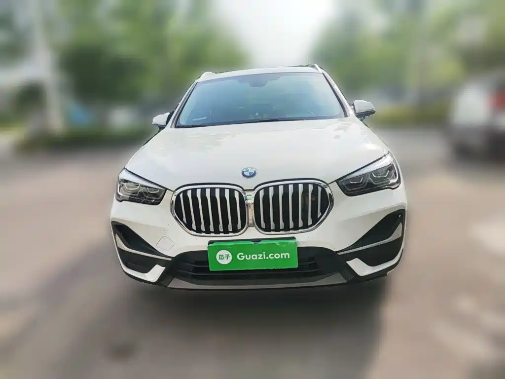 BMW X1 — фото 23