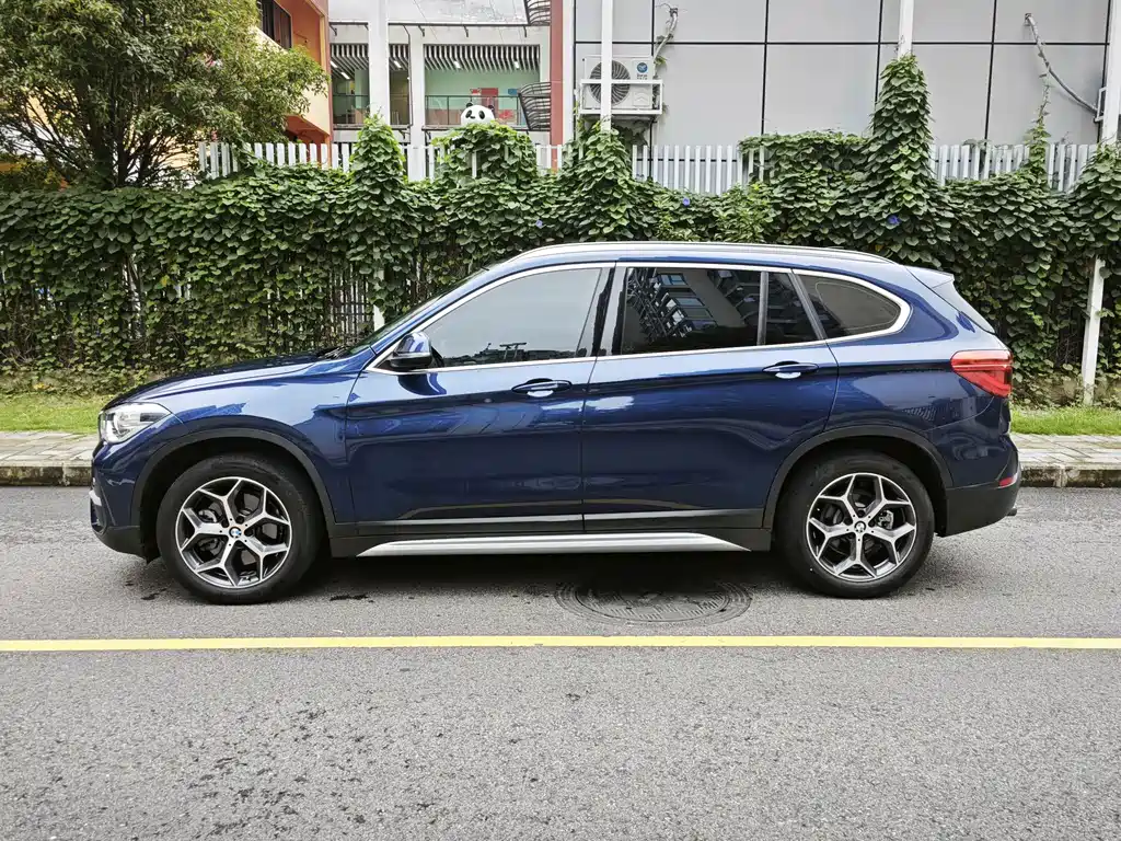 BMW X1 — фото 4