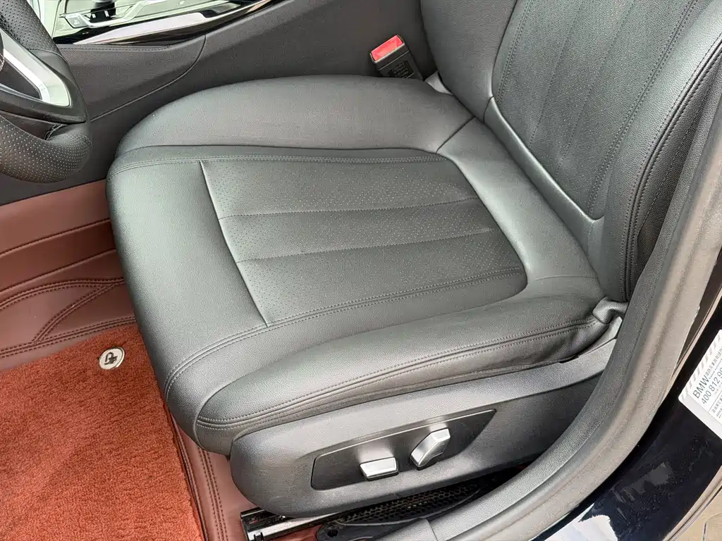 BMW 5 Series — фото 10