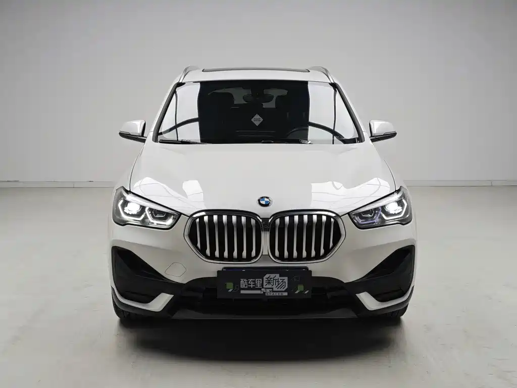 BMW X1 — фото 2