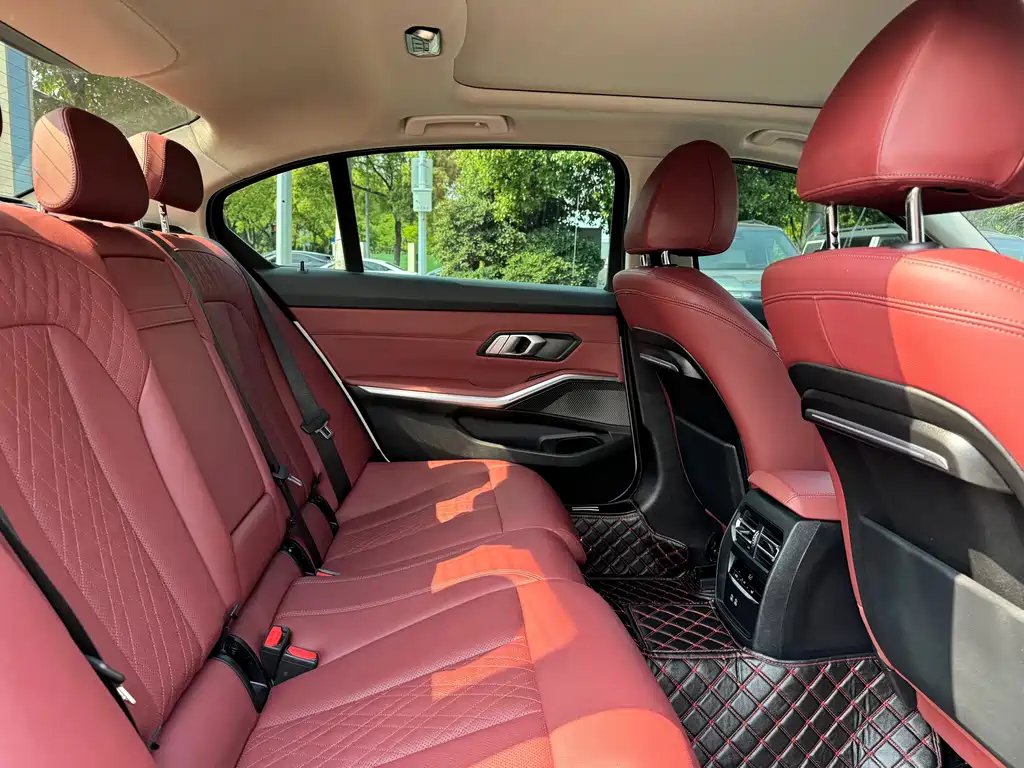 BMW 3 Series — фото 14