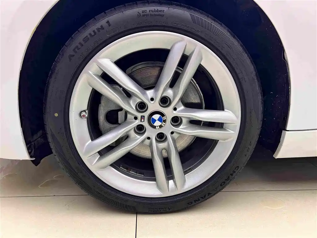 BMW 1 Series — фото 19
