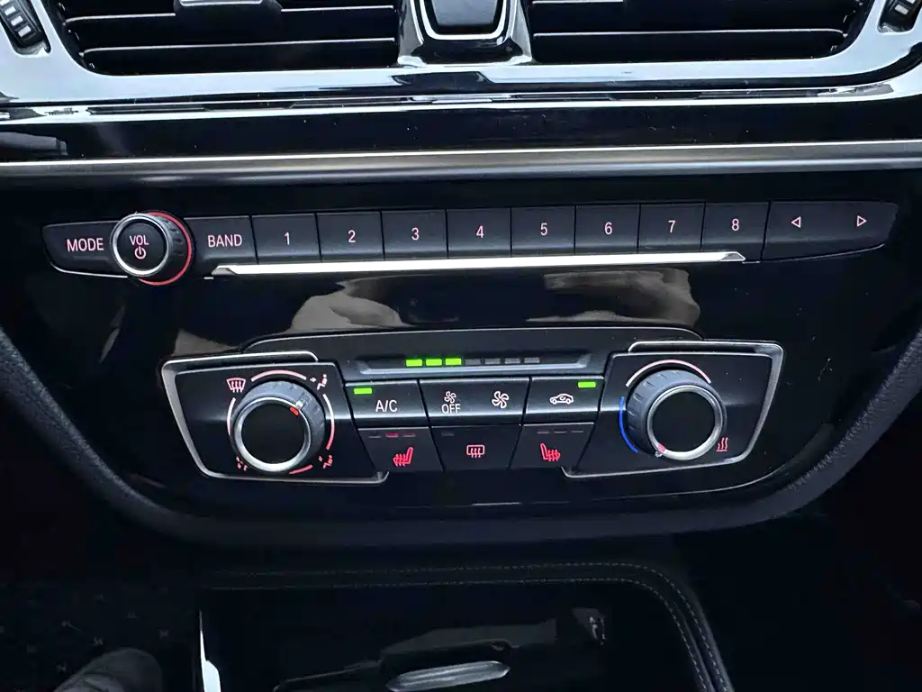 BMW 1 Series — фото 13