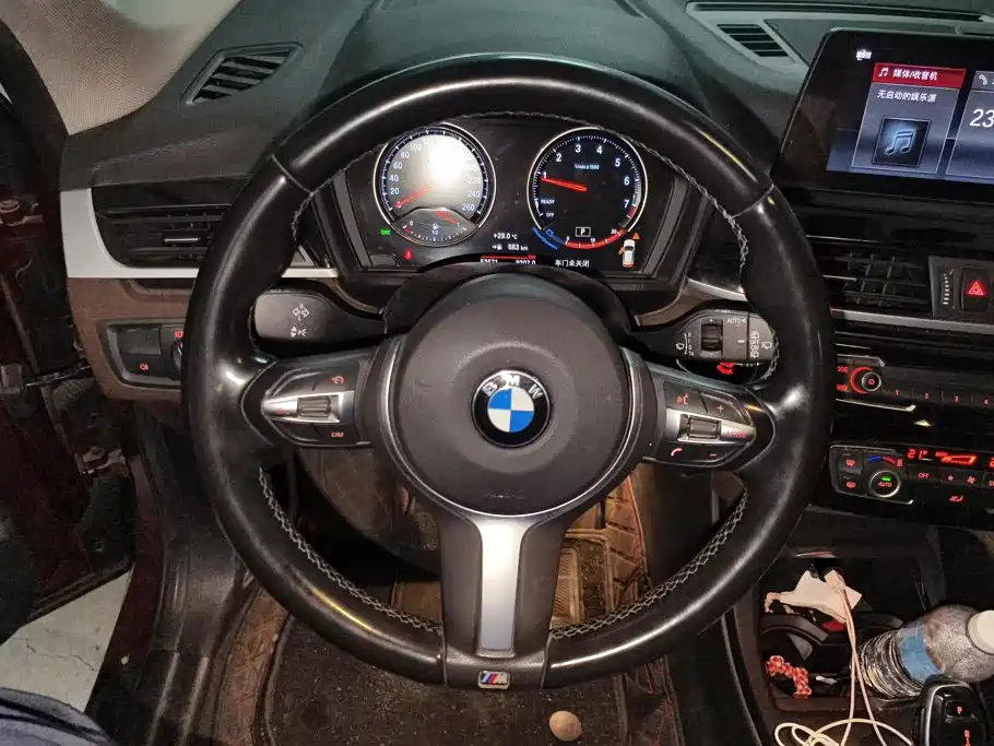 BMW X1 — фото 15