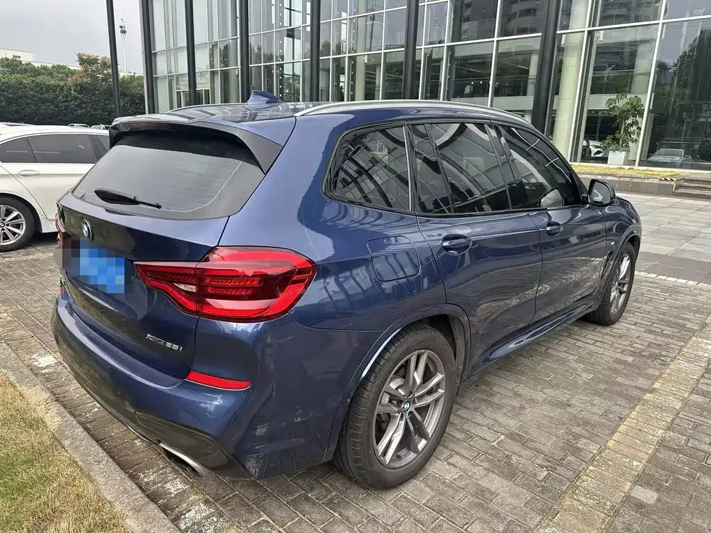 BMW X3 — фото 4