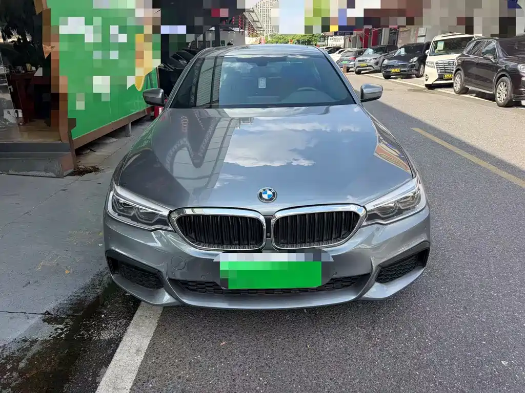 BMW 5 Series (Import) — фото 2