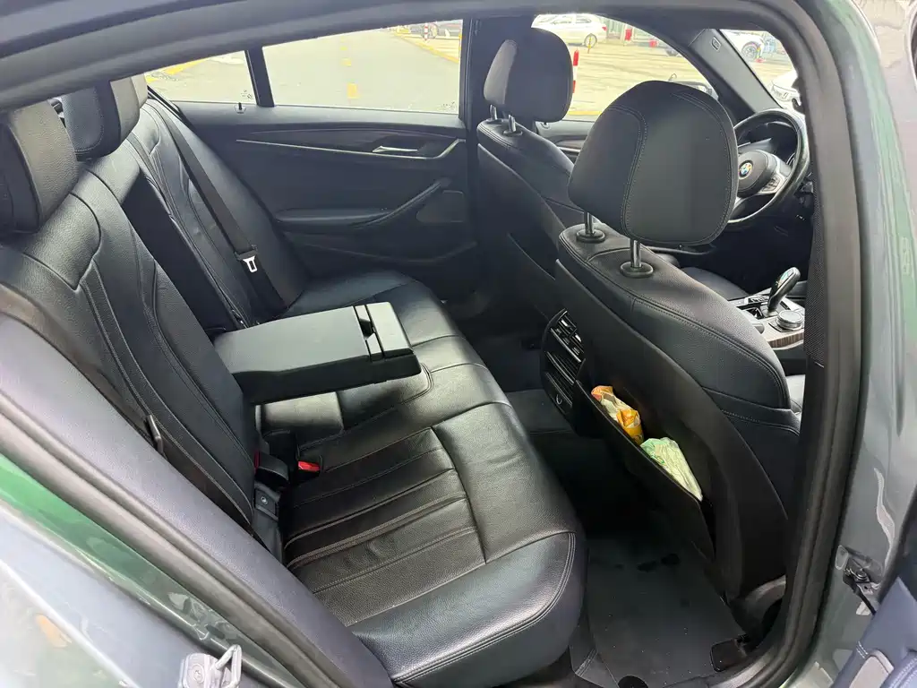 BMW 5 Series (Import) — фото 10