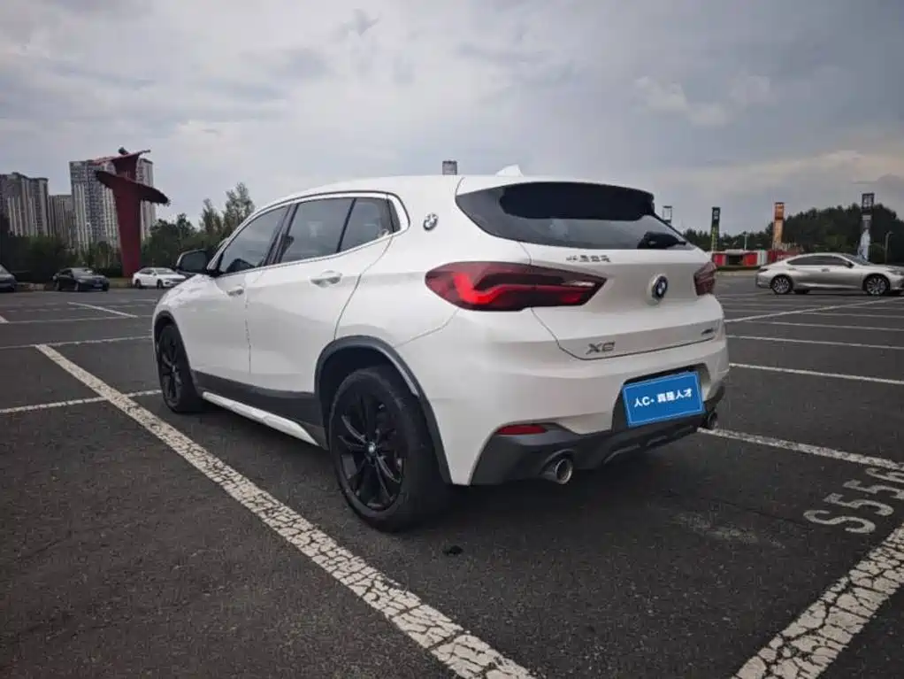 BMW X2 — фото 6