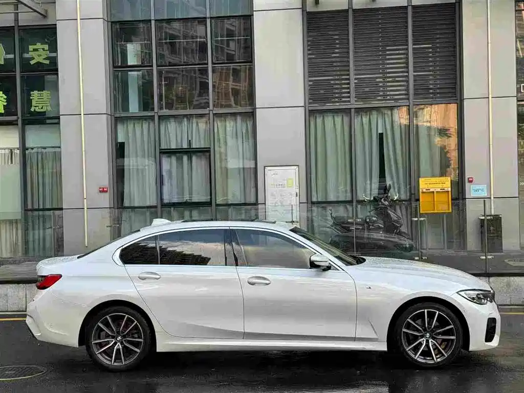 BMW 3 Series — фото 4