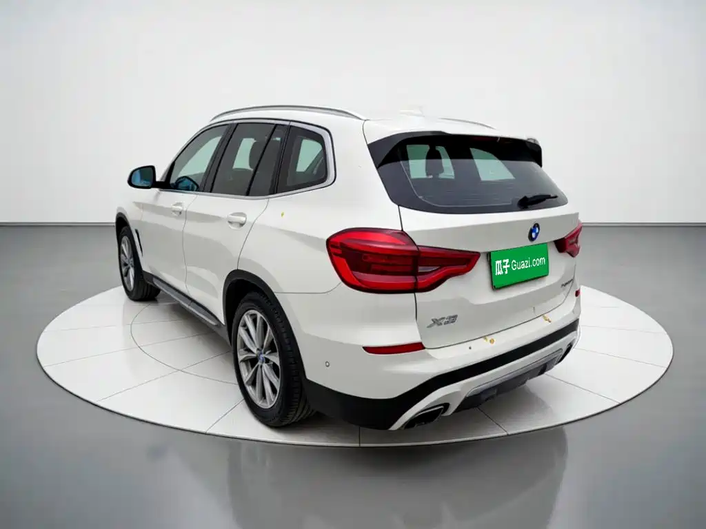 BMW X3 — фото 4
