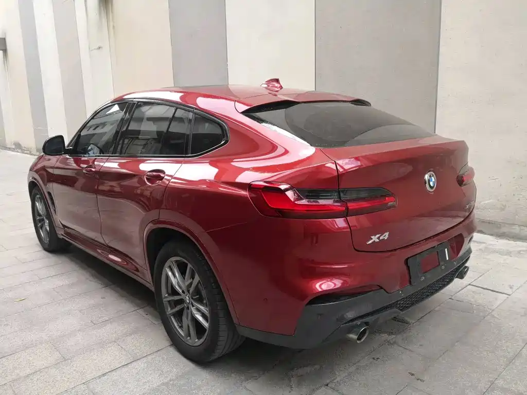 BMW X4 — фото 11
