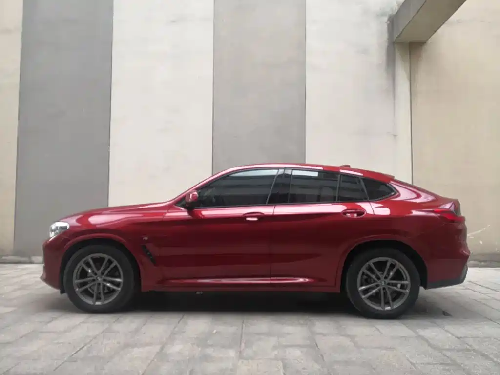 BMW X4 — фото 14
