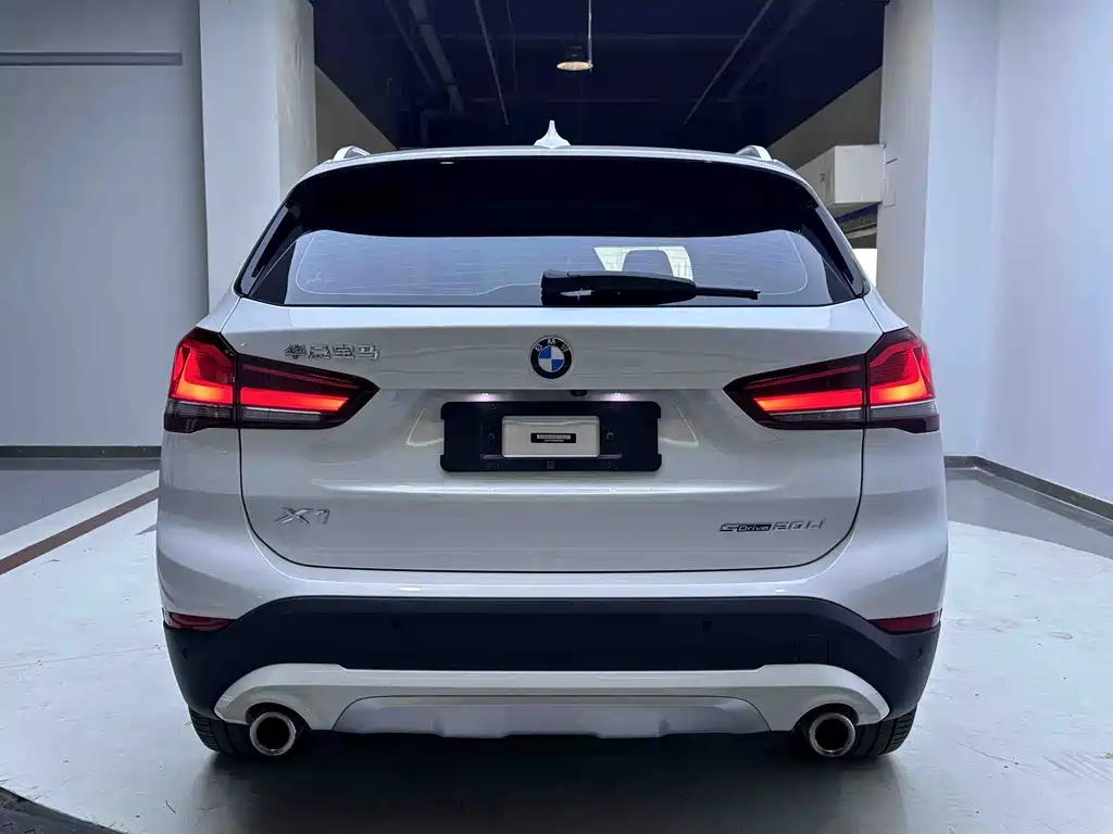 BMW X1 — фото 4