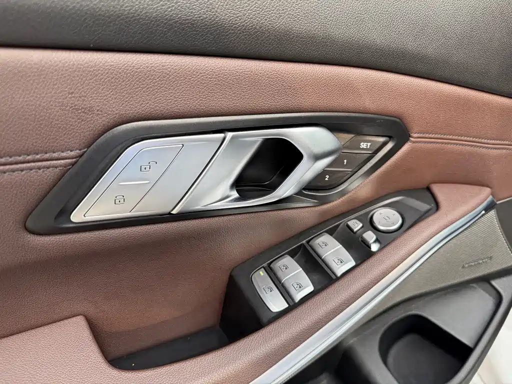BMW 3 Series — фото 13