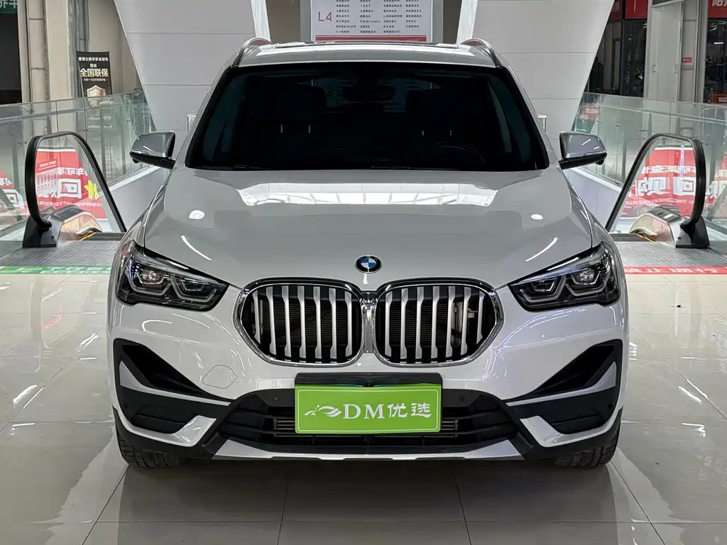 BMW X1 — фото 2