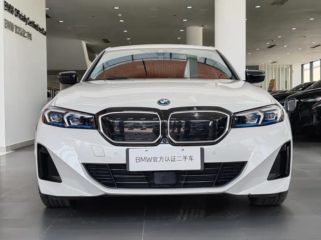 BMW i3 — фото 2