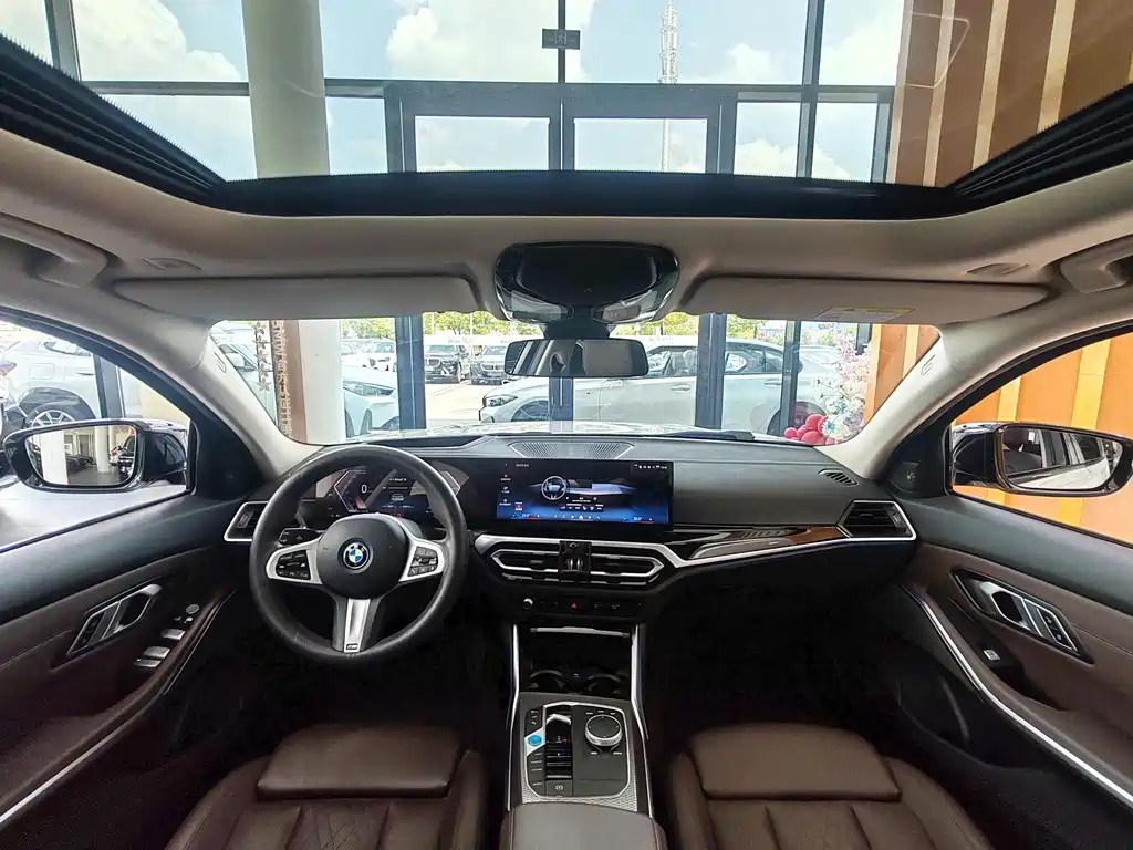 BMW i3 — фото 10