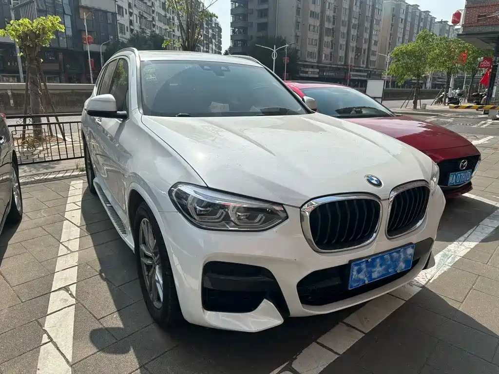 BMW X3 — фото 2