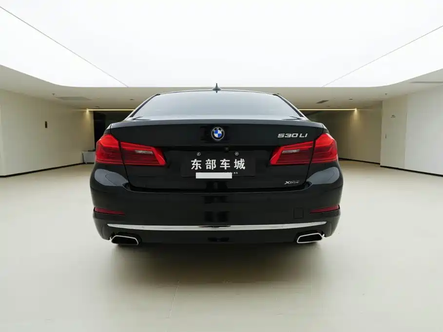 BMW 5 Series New Energy — фото 5