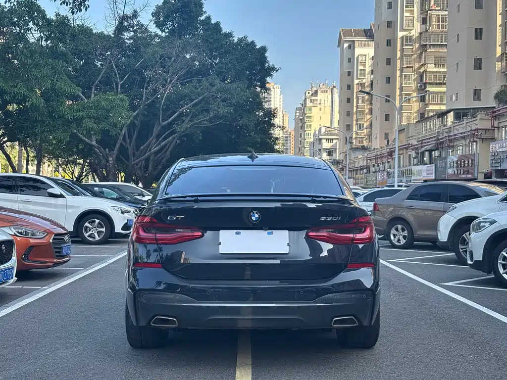 BMW 6 Series GT — фото 9