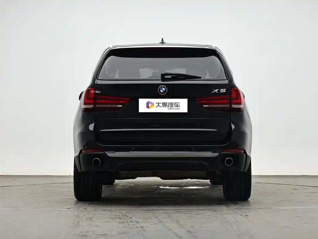 BMW X5 (Import) — фото 4