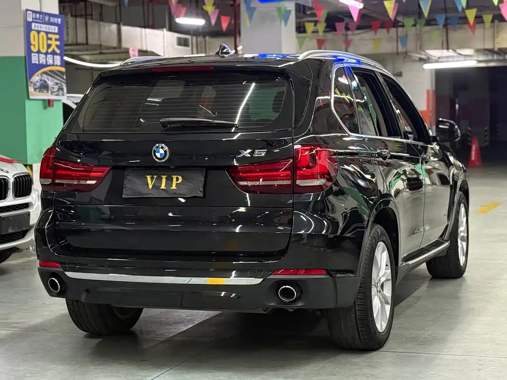 BMW X5 (Import) — фото 4