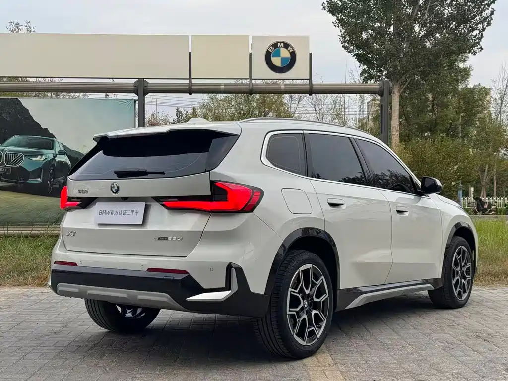 BMW X1 — фото 4
