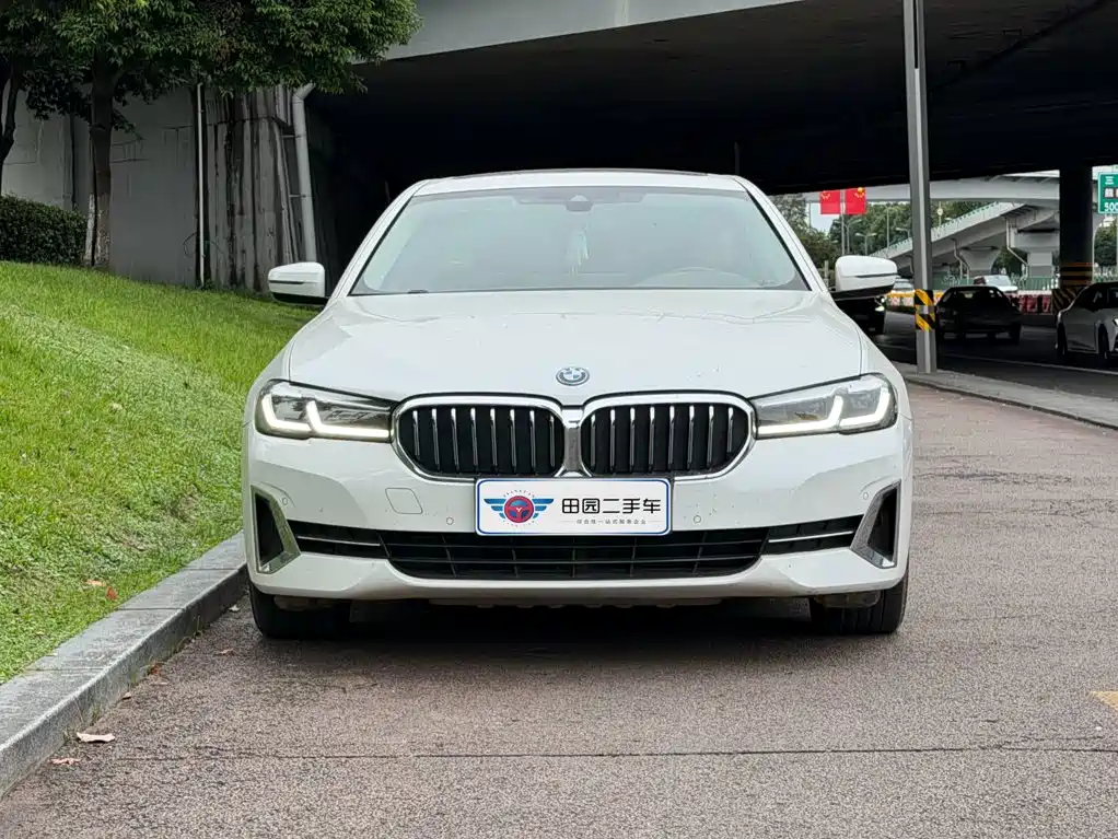 BMW 5 Series New Energy — фото 2