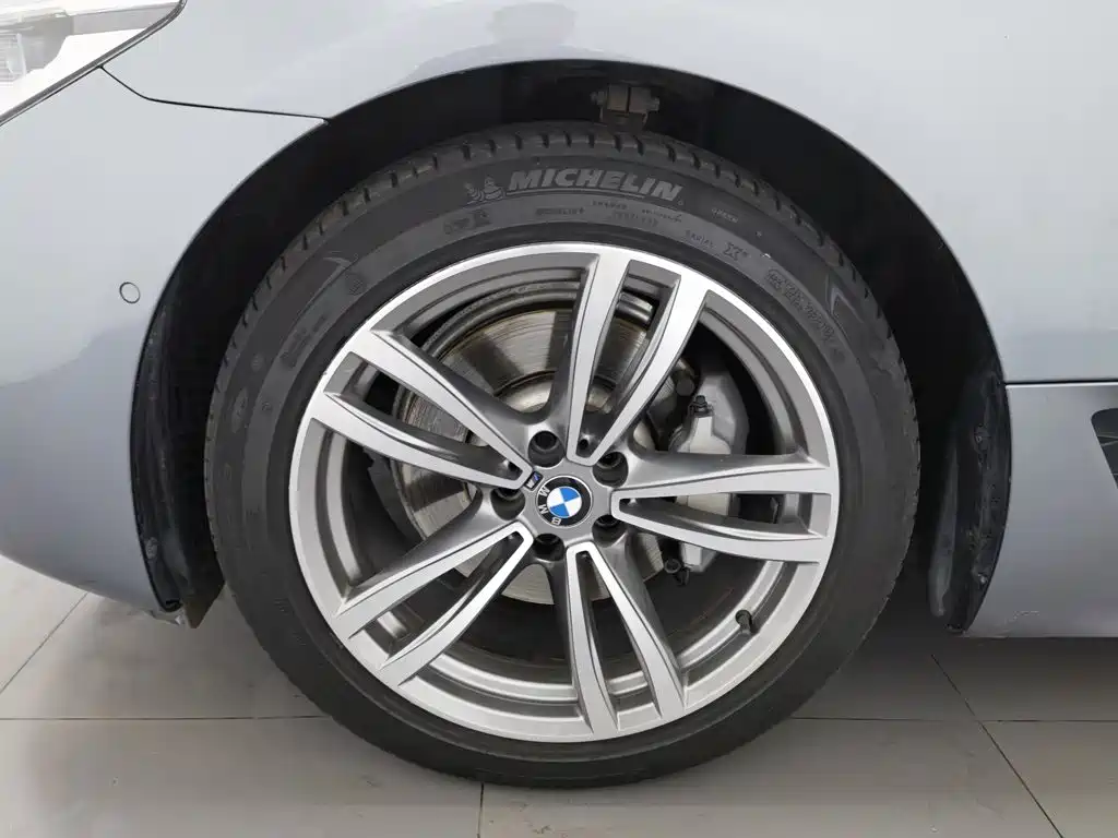 BMW 6 Series GT — фото 17