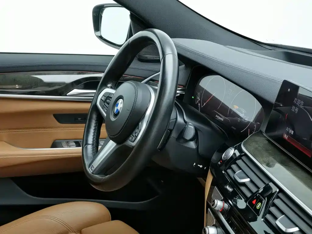 BMW 6 Series GT — фото 22