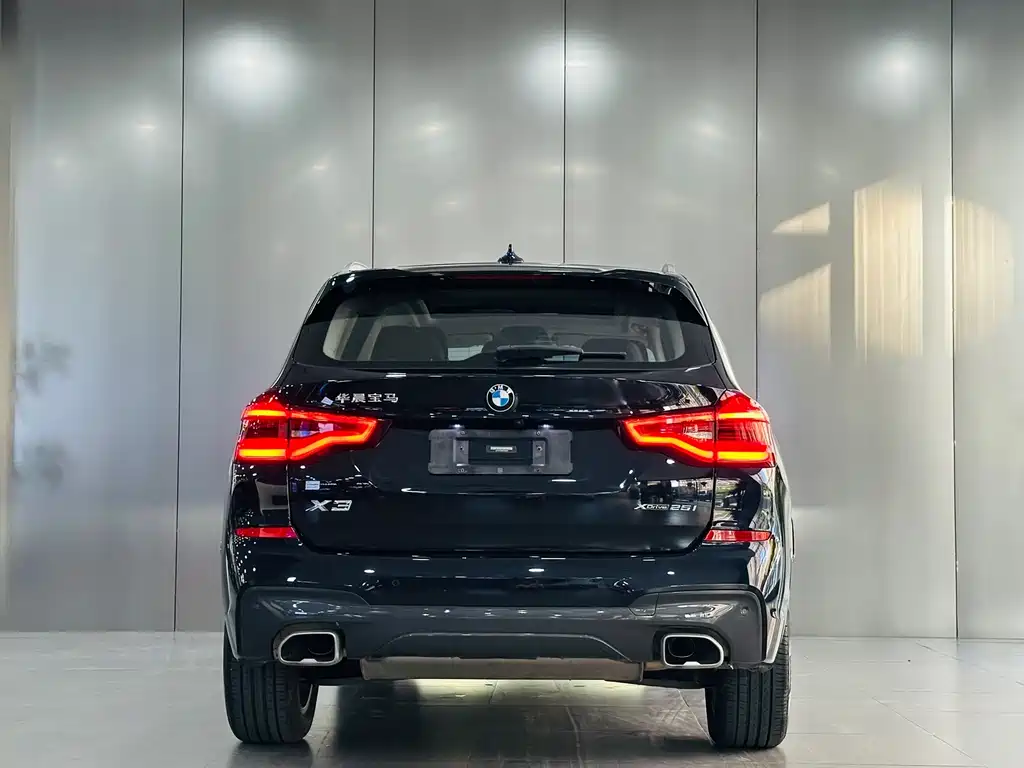 BMW X3 — фото 8