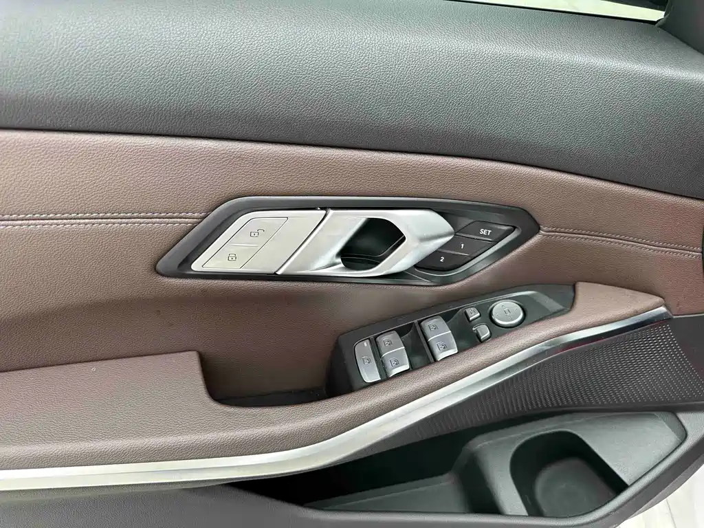 BMW 3 Series — фото 13
