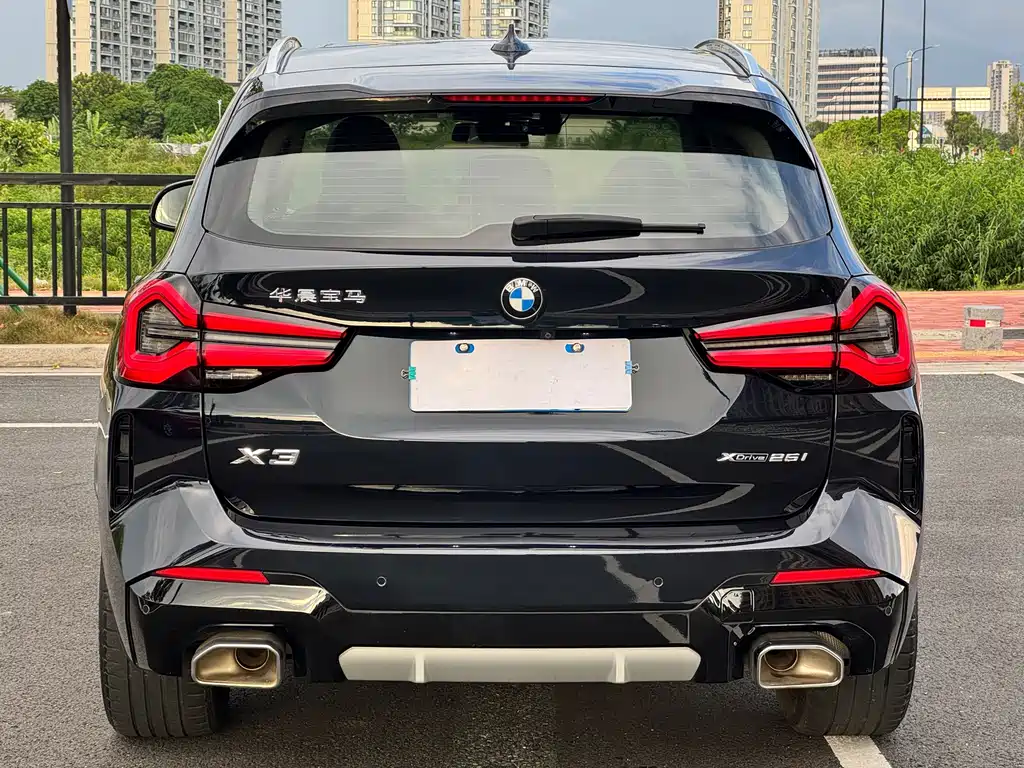 BMW X3 — фото 10