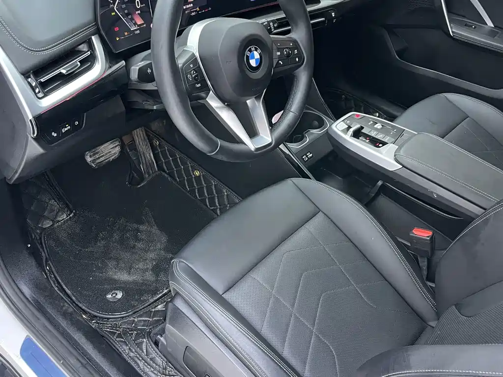 BMW X1 — фото 19