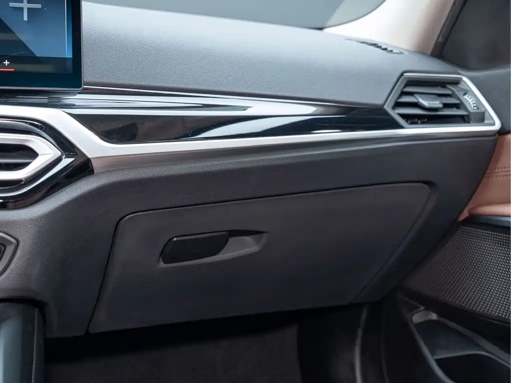 BMW 3 Series — фото 18