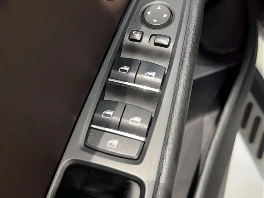 BMW X5 (Import) — фото 5