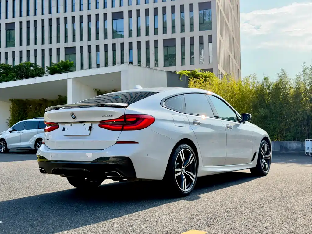 BMW 6 Series GT — фото 7