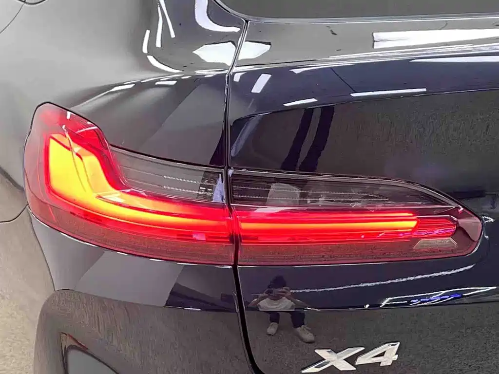 BMW X4 — фото 6