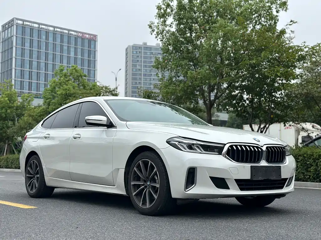 BMW 6 Series GT — фото 3