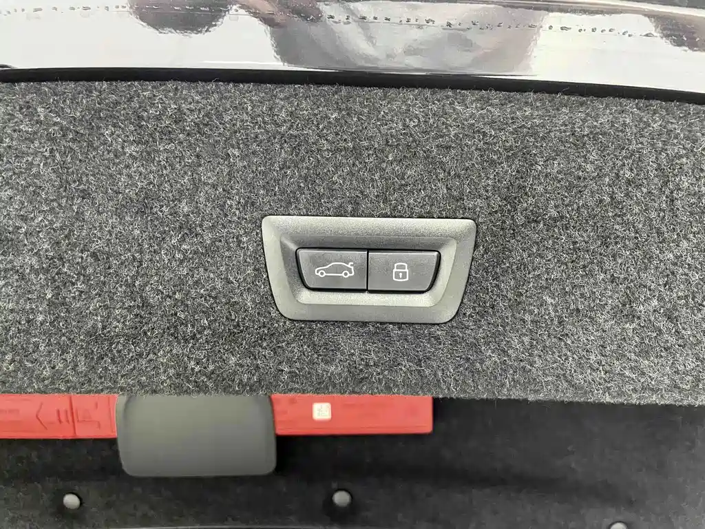 BMW 3 Series — фото 14