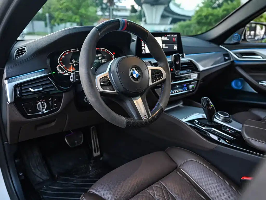 BMW 5 Series (Import) — фото 8