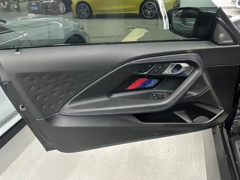 BMW M240i — фото 9