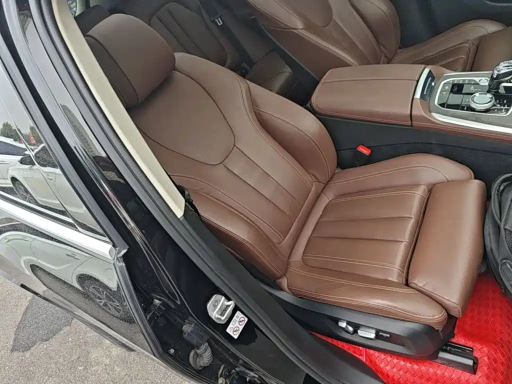 BMW X5 (Import) — фото 25