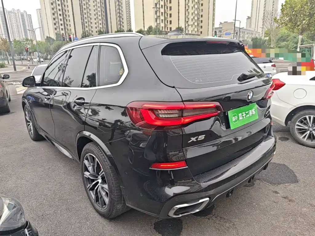 BMW X5 (Import) — фото 5