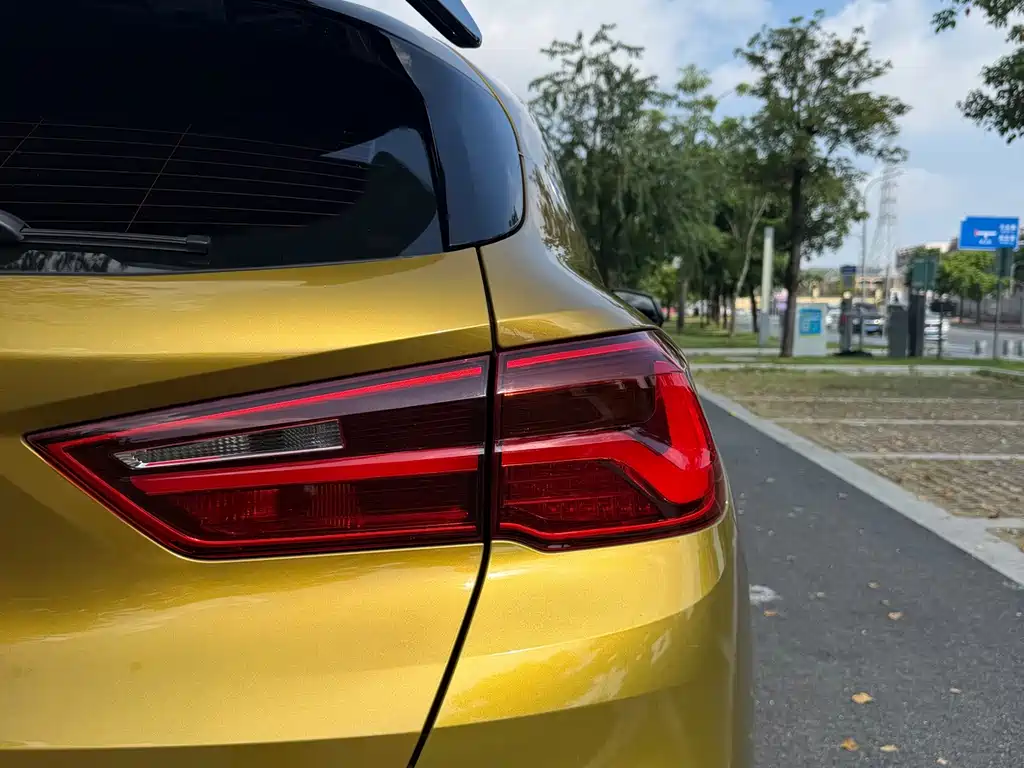 BMW X2 (Import) — фото 10