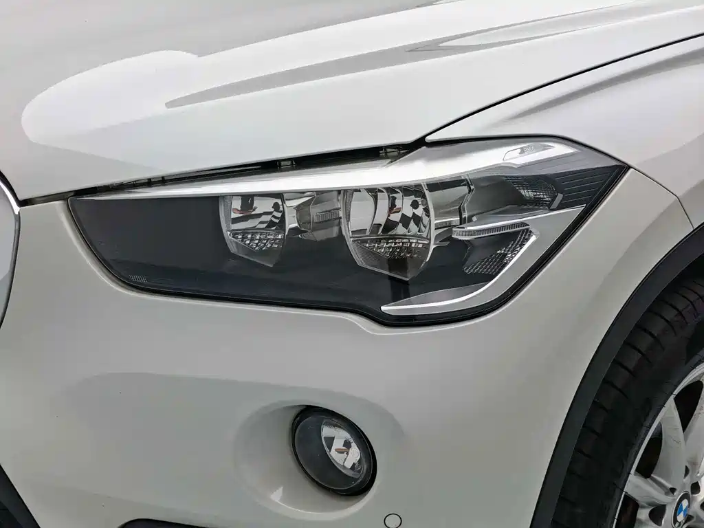 BMW X1 — фото 19