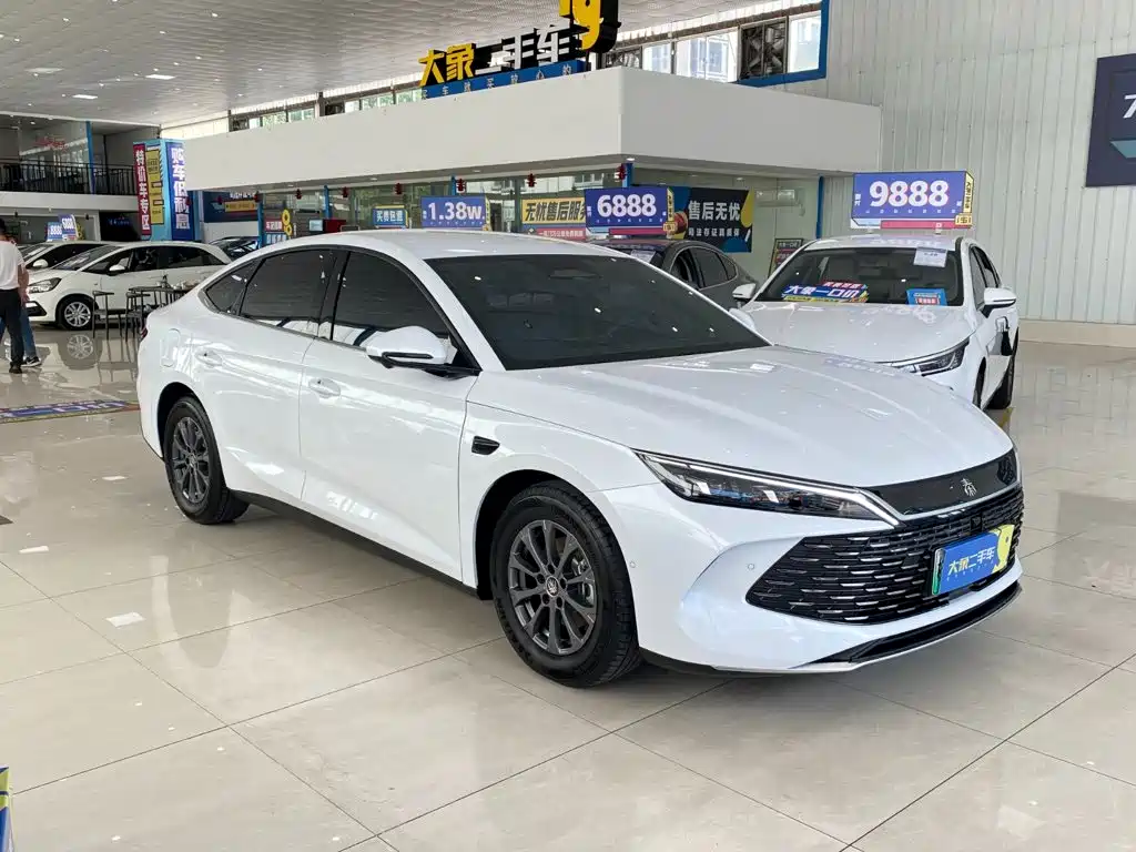 BYD Qin L — фото 3