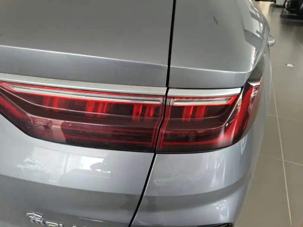 BYD PLUS New Energy — фото 8