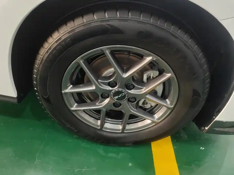 BYD Seal 06 — фото 6