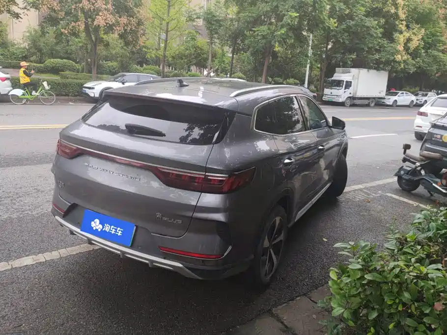 BYD PLUS New Energy — фото 3
